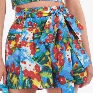 NEVER WORN - New w/tag Staud sage short in floral